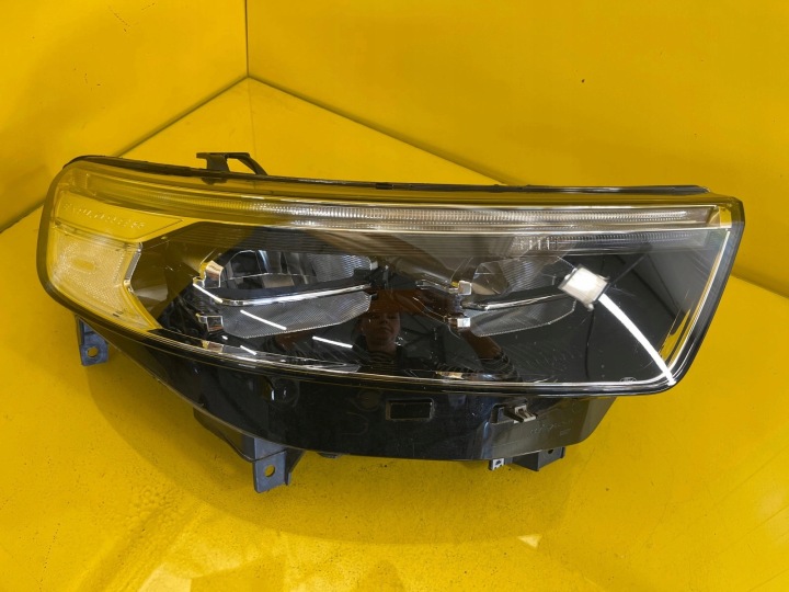 light right Ford Explorer 19-21 Full Led