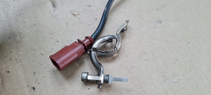 A4 B9 8W FUEL TRAINER ADBLUE 2.0 TDI 04L1311113J A5 8W Q5 A6 C7 13