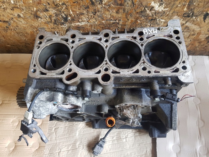 VW SEAT SKODA AUDI 2.0 FSI 150KM AXW BLOK DOL Motore pistoni ALBERO MOTORE