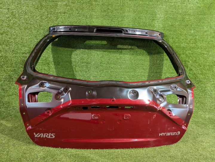 Heckklappe heck Kofferraum TOYOTA YARIS III LIFT 17- NR.244