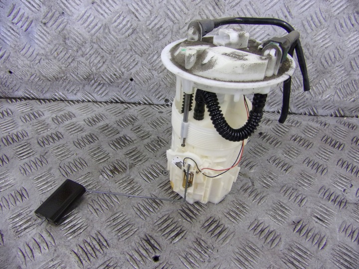 sensor of the level of the fuel RENAULT SCENIC 2 1.5 DCI