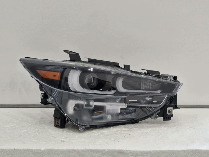 Licht rechts Mazda CX5 II 2022 - LIFT FULL LED USA Skretna 14PIN