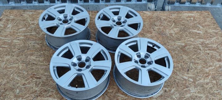 disk disky AUDI A4 A5 Q5 8J R17 ET39 8R0601025