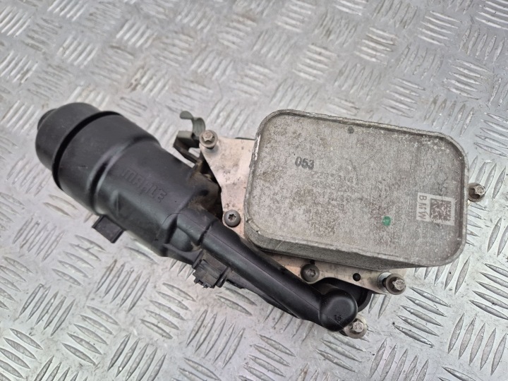 BMW X1 F48 F49 18d 2.0 oil filter holder 8585238 B47C20A