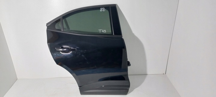 OPEL MOKKA II B dveře zadní pravé černé (T43)