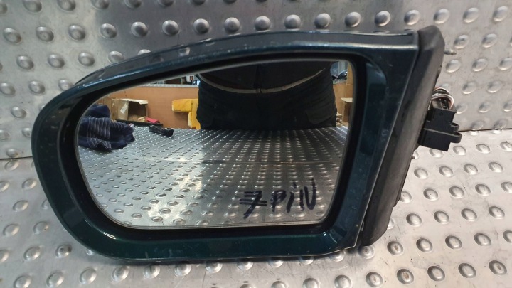 SPECCHIETTO RETROVISORE sinistro MERCEDES E-KLASA W210 7 PIN 95