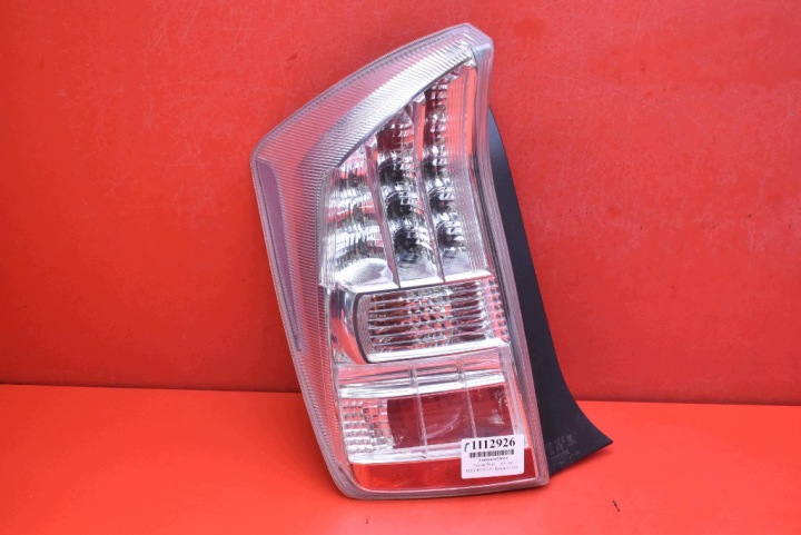 Licht links heck hinten LED 47-38 TOYOTA PRIUS 3 III XW30 09-11
