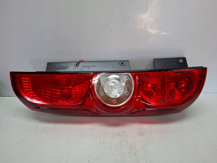 Licht hinten links 518106740 FIAT DOBLO II COMBO D 2010