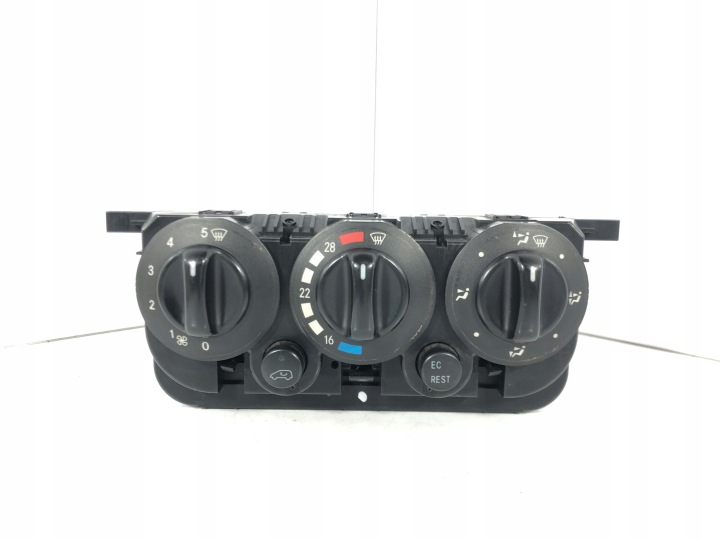 Mercedes Vaneo 01-05 PANEL Bouches buses de l’air OGRZEWANIA 4144460228