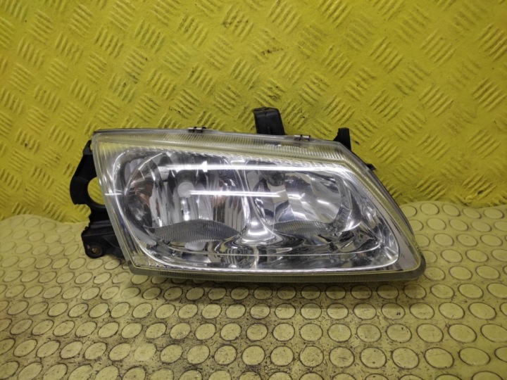 NISSAN ALMERA N16 REFLEKTOR light right front 26010BN011