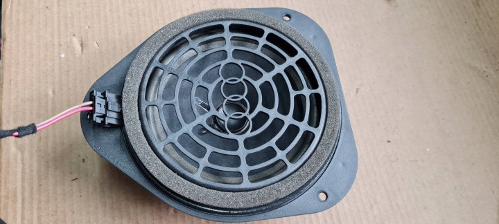 S5 8T A5 LIFT COUPE Altoparlante Destra sinistra posteriore 8T0035411A BANGOLUFSEN