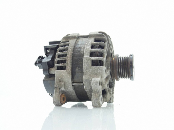 alternatore AUDI A4 B8 LIFT 2.0 TDI CJC 2011-2015 04L903017 150A