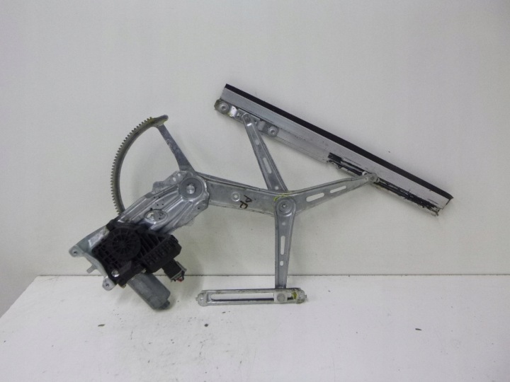 GESTÄNGE DES FENSERS VORNE RECHTS OPEL ZAFIRA A 02R.
