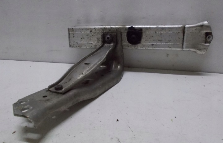 MINI COUNTRYMAN 19R 1.5 Embout longeron avant KIEL Longeron avant Console Armature Droite
