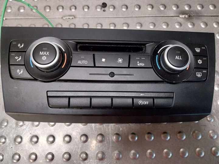 PANEL air conditioning devices of the air conditioning 9224545 BMW E81 E82 E84 E87 E88 E90 E91 E92 E93