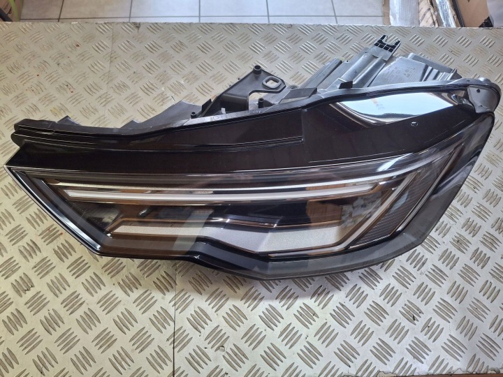 Licht links vorne FULL LED AUDI A6 C8 2018R->