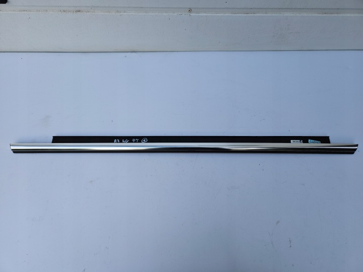 moulding dust door CHROM right rear right rear part AUDI A7 C7 4G