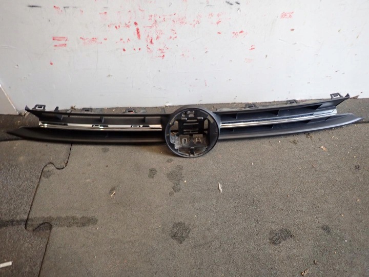 GRILLE/MASQUE VW POLO VI 2017- 2GS853651A