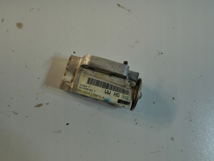 Vanne ROZPREZNY VW SEAT SKODA AUDI 1K1820103F