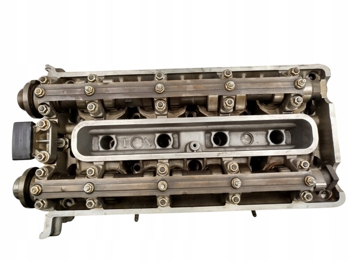 head. of the engine BMW 1729331 3.0 V8 308S1 2