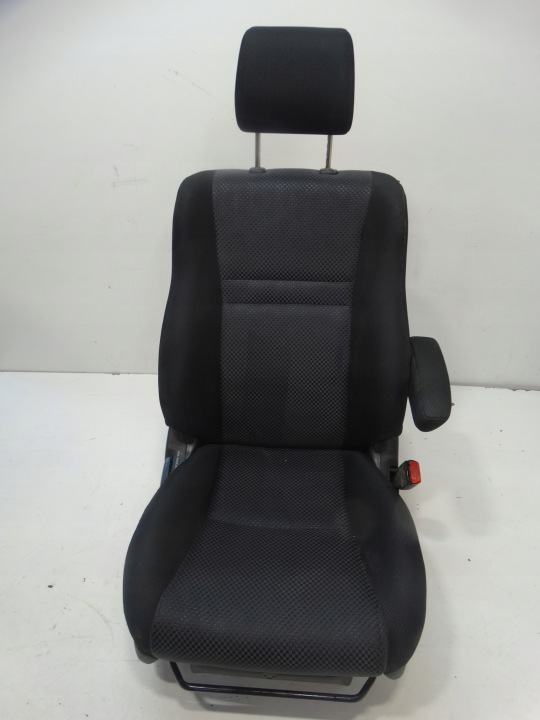 sedile passeggeri Anteriore TOYOTA COROLLA VERSO 01-04R.