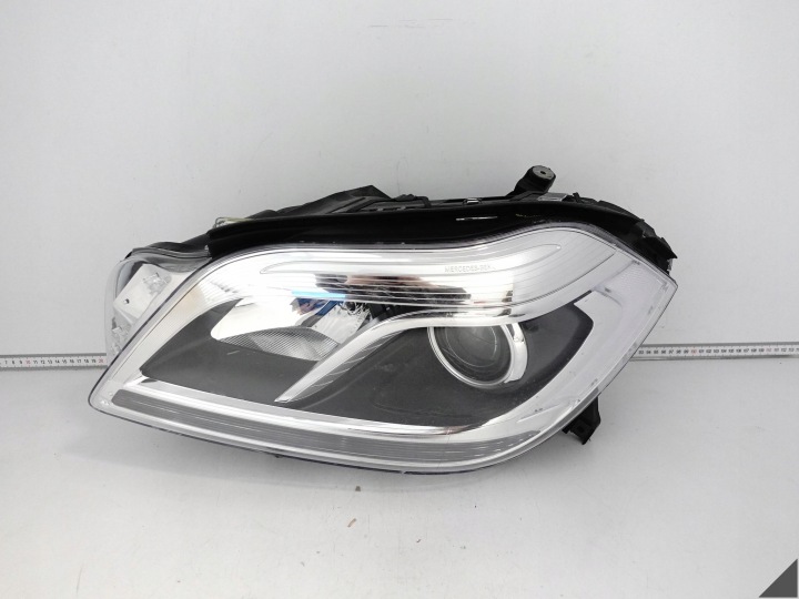 MERCEDES GL II X166 12-15 Licht HEADLIGHT ZWYKLA Nebelscheinwerfer links vorne UK