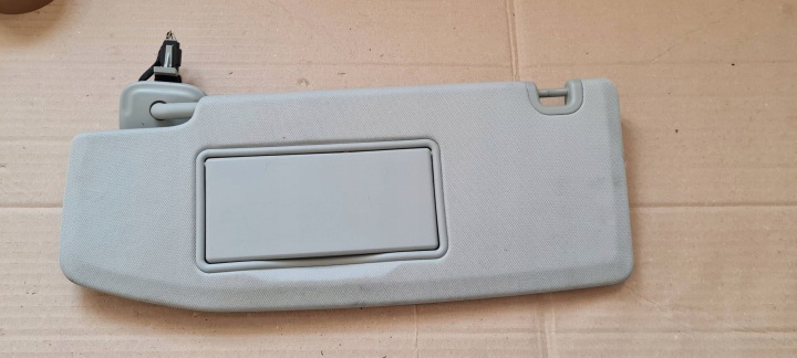 Jeep Grand Cherokee WL 2022 Blende Abdeckung PRZECIWSLONECZNA Sonnenblende links links