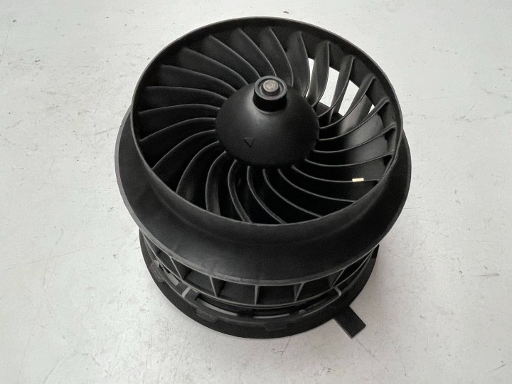 Mercedes W213 Ventilateur Bloc de chauffage complet 0130309006 !J