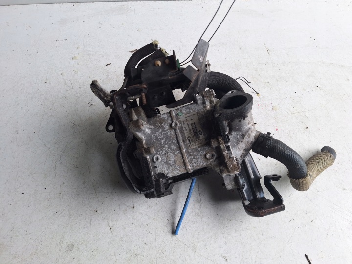 RANGE ROVER EVOQUE LIFT L538 14-18 Radiateur / refroidisseur EGR G4D3-9F464-BA