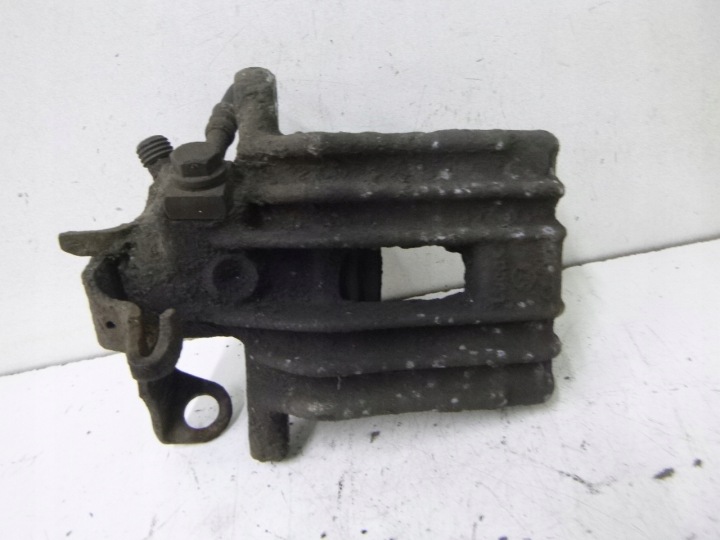 BREMSSATTEL BREMSE SATTEL BREMS- HECK VOLKSWAGEN GOLF IV 99R.