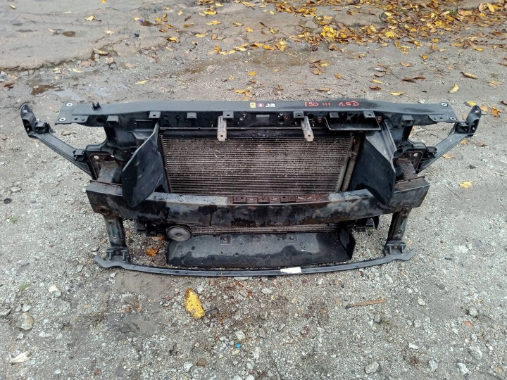 HYUNDAI I30 III 1,6 CRDI AUTOMAT hütöfal teljes 2017