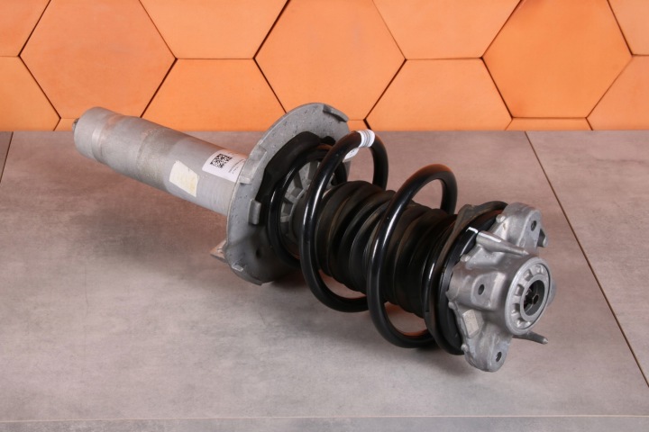BMW M2 G87 M3 G80 M4 G82 shock absorber left front EDC RWD 8091349 8798 km !!!