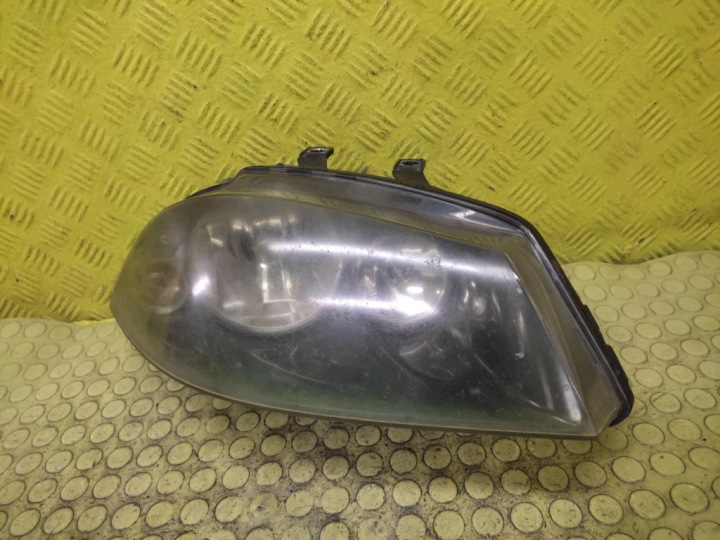 SEAT IBIZA III REFLEKTOR light right front