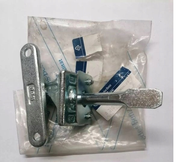 Cerniera PORTA Portiera BOCZNYCH TYLNYCH passeggeri MERCEDES W210 2107302437