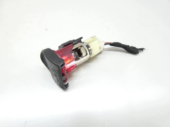 Adapter, Stecker 12V ZAPALNICZKI Kofferraum ALFA ROMEO 159 SW KOMBI 05-11