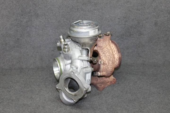 BMW F30 F10 F01 F15 N57D30B N57 3.5D 4.0D 313KM turbo - 8508092