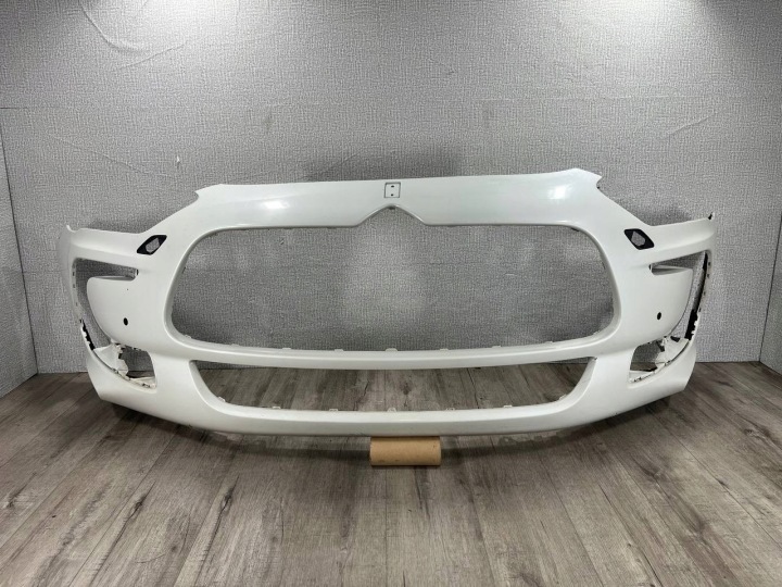 CITROEN DS5 DS 5 2011 - 2015 nárazník předek 9686777577