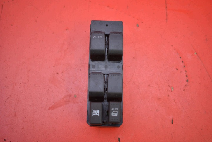 Panneau contrôle Vitre EU FIAT SEDICI 1 et 05-09
