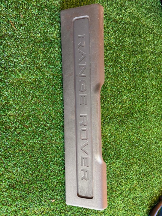 RANGE ROVER EVOQUE L538 moulding cap of the threshold cover BJ3213201AE8LAA