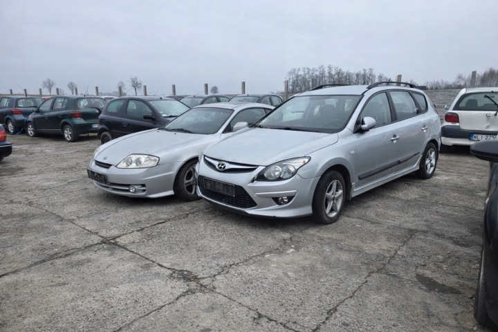 HYUNDAI COUPE II Tiburon 2.0 točni dušilec ali prazen katalizator 6