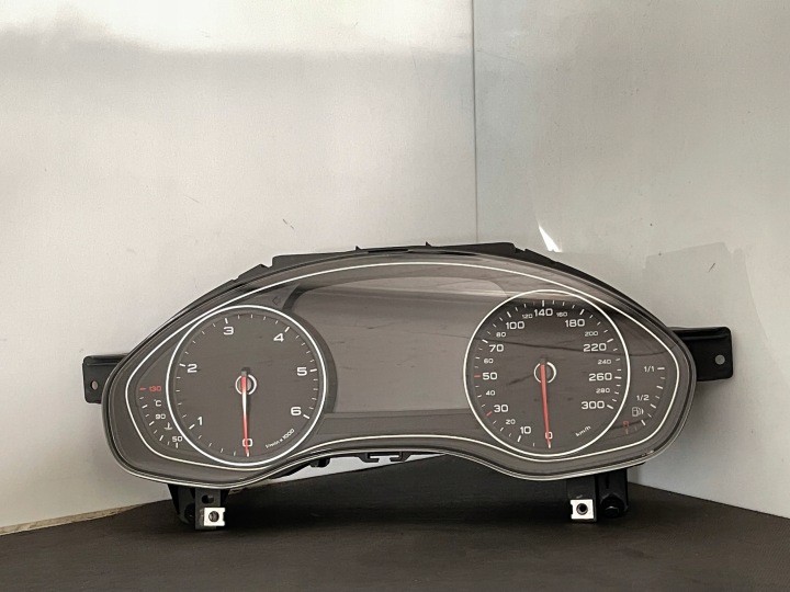 quadro strumenti TACHIMETRO contagiri OROLOGIO AUDI A6 C7 4G8920930T 0263672079 EUROPA SPRAWNY!