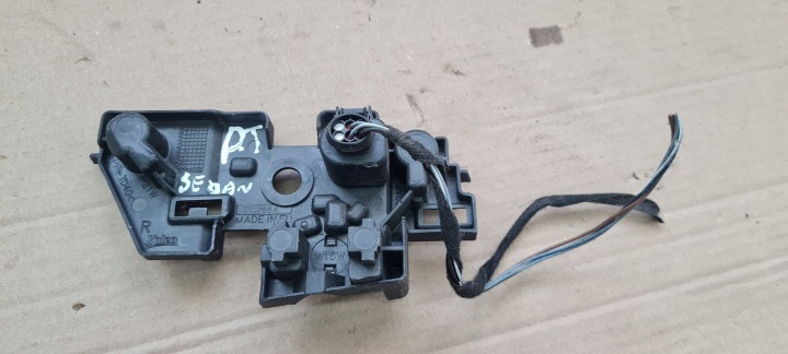 A6 C7 4G Platine porte ampoule feux Droite Arrière du capot Berline 89107664