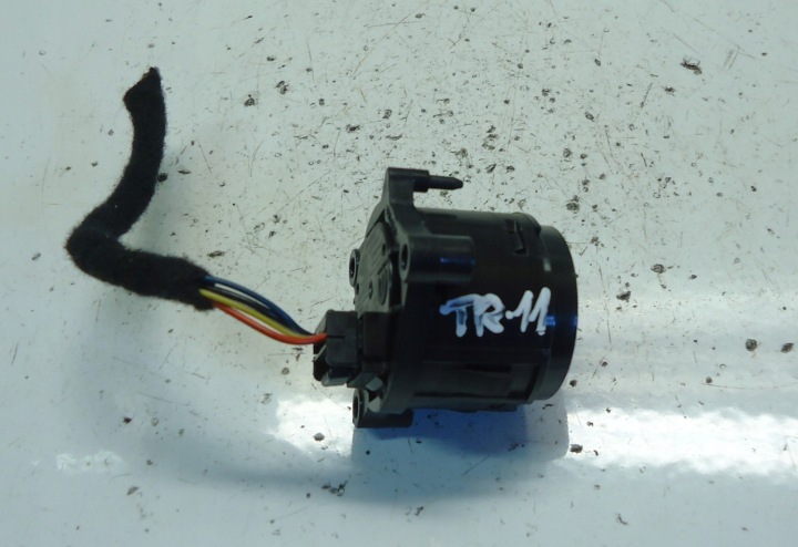 FIAT 500 Schalter START STOP 00735625734 A2C96186200