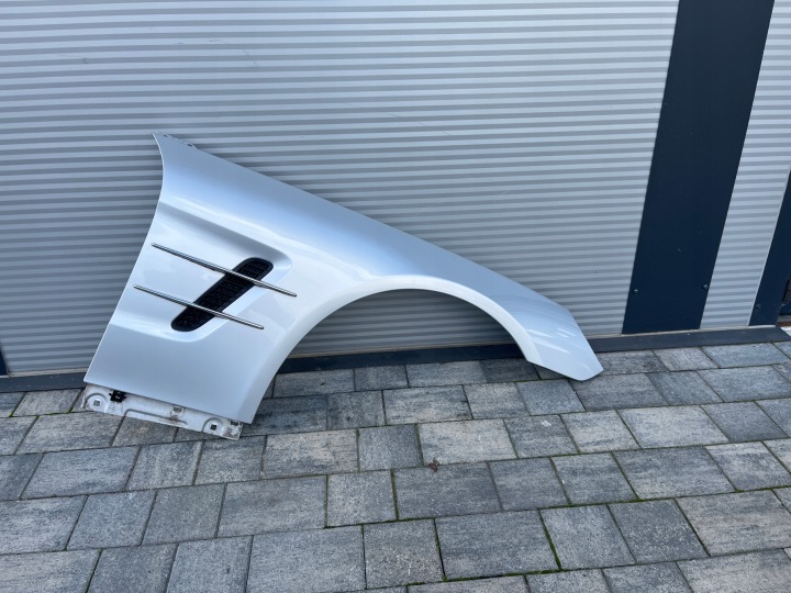 MERCEDES R231 SL231 SL 350 fender front front right A2318800207