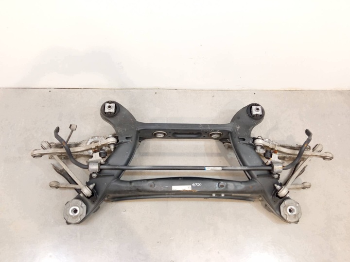 Ponte assale Della sospensione posteriore HYBRID braccetto 2053507630 Mercedes-Benz C-klasa W205