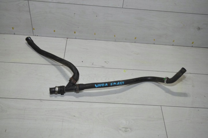 Tuyau Conduit pieces tuyaux Tuyau flexible d’eau SMART Roadster Coupe 452