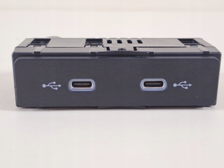 Adaptateur GNIAZDA PORT USB LADOWARKI Module SEAT ARONA FR LIFT 2024r