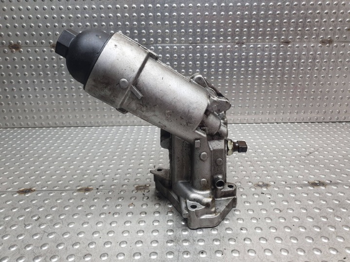 cover of a filter, oil 7788453 BMW E91 E90 E60 E61 X5 E70 E53 E65 3.0 D M57
