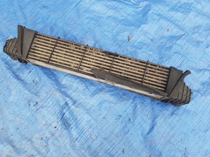 MERCEDES W203 CLK W209 LIFT 3.0 CDI radiatore intercooler A2035000500