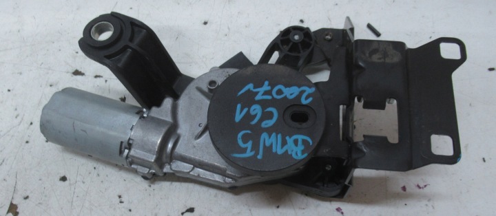 BMW E61 07R Motor des Scheibenwischers heck 7171564